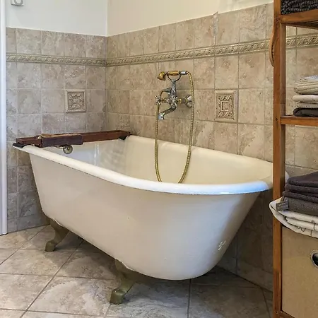 Awesome In With House A Panoramic View Holiday home *